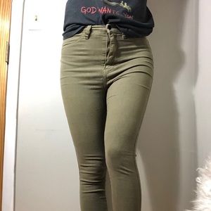 Green skinny jeans